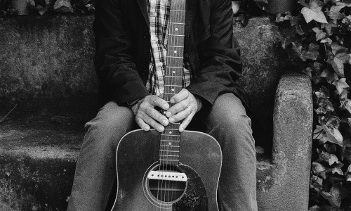 Spazio211 Torino: venerdì 18 a Spazio211 arrriva  Lee Ranaldo (Sonic Youth) in solo acoustic live